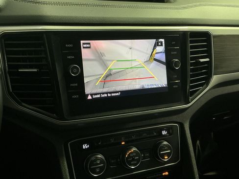 Used 2019 Volkswagen Atlas SE image 27