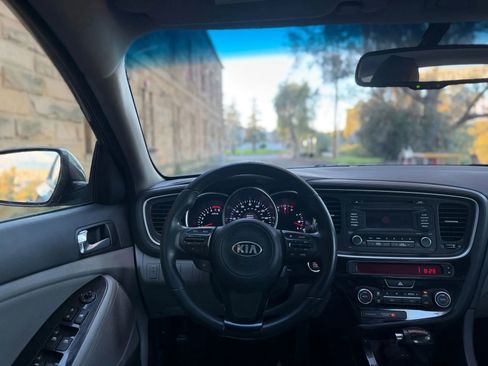 Used 2015 Kia Optima EX image 11