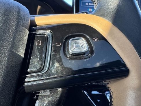 Used 2023 Lincoln Corsair Reserve w/ Equipment Group 201A image 18