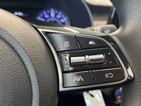 Certified 2023 Kia Forte LXS FWD image 10