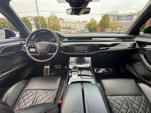 Used 2020 Audi S8 L AWD/4WD image 22