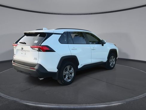 Certified 2024 Toyota RAV4 XLE AWD/4WD image 8