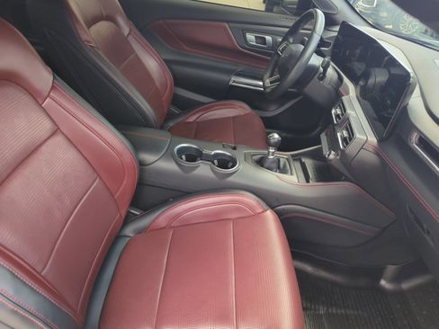 Used 2024 Ford Mustang GT Premium RWD image 18