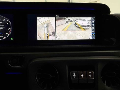 Used 2024 Mercedes-Benz G 63 AMG 4MATIC image 64