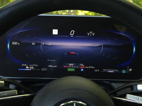 Used 2023 Mercedes-Benz EQS 450+ 4MATIC Sedan image 36