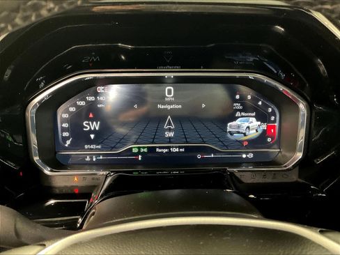 Used 2025 GMC Sierra 1500 Elevation image 24