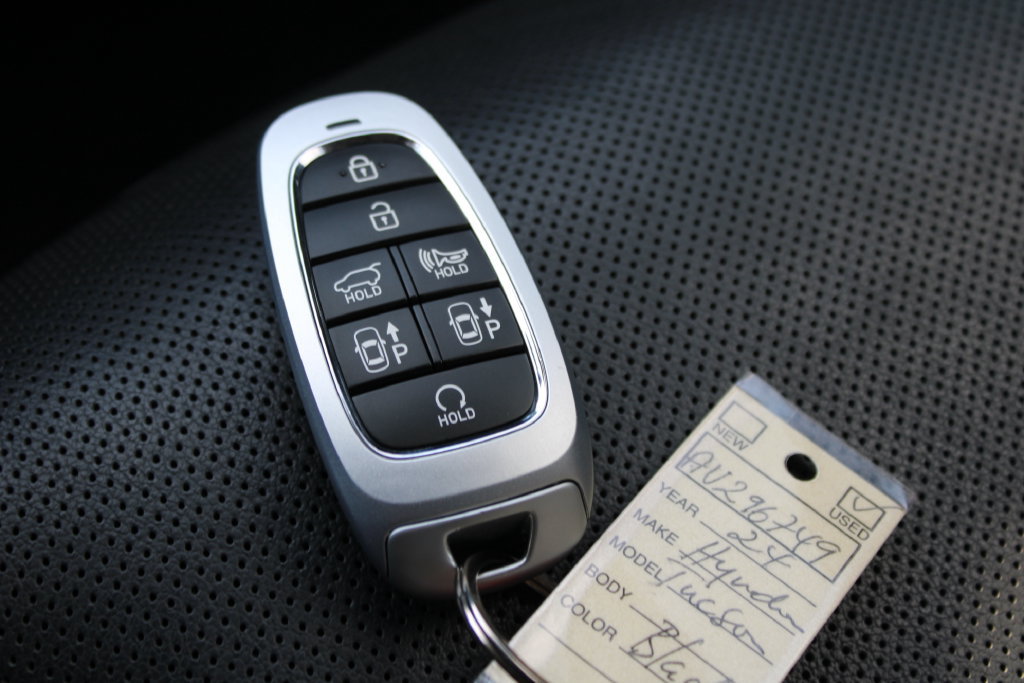 Used 2024 Hyundai Tucson Limited AWD/4WD image 38