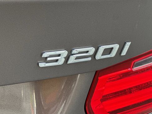 Used 2014 BMW 320i Sedan image 37