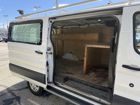 Used 2018 Ford Transit 250 130 Low Roof w/ Exterior Upgrade Package image 13
