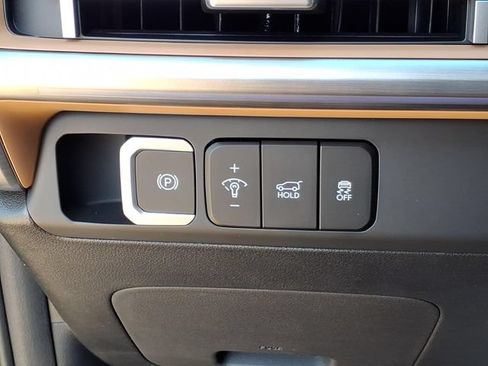 New 2026 Hyundai Santa Fe Limited FWD image 23