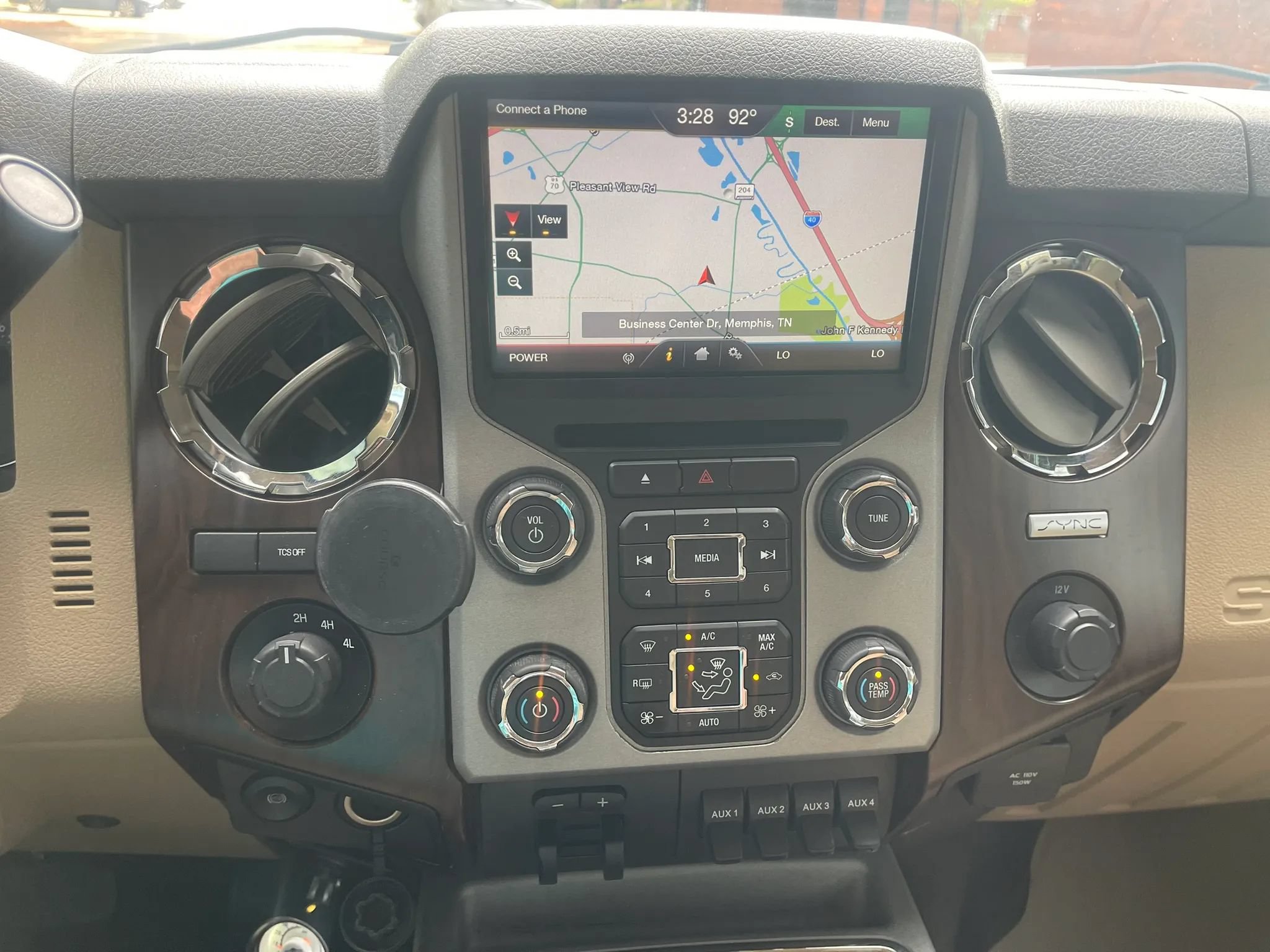 Used 2016 Ford F350 Lariat w/ Lariat Ultimate Package AWD/4WD image 18