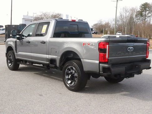 Used 2024 Ford F250 XL w/ STX Appearance Package image 5