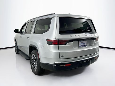 Used 2022 Jeep Wagoneer Series III w/ Rear Seat Video Group 1 RWD image 7