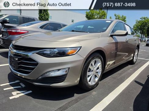 Used 2024 Chevrolet Malibu LT FWD image 1