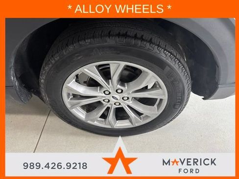 Used 2023 Ford Explorer XLT w/ Equipment Group 202A AWD/4WD image 35