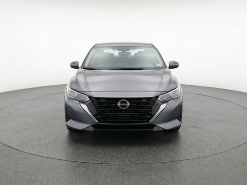 Used 2025 Nissan Sentra SV FWD image 2