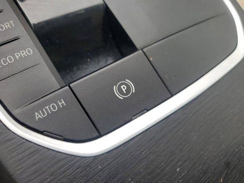 Used 2022 BMW 330i xDrive Sedan image 29