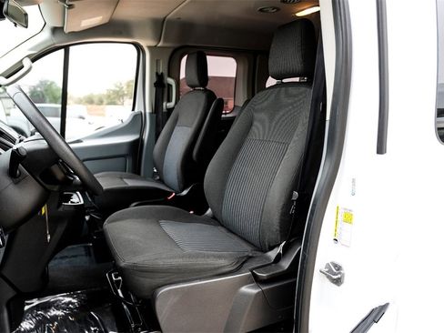 Used 2019 Ford Transit 350 XLT image 29