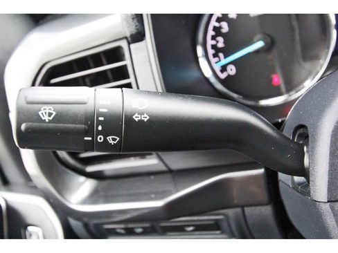 Certified 2022 Ford F150 XLT w/ Equipment Group 302A High image 16