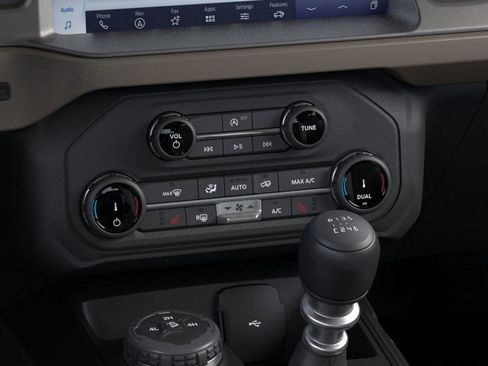 New 2025 Ford Bronco Big Bend image 16