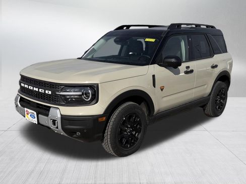 New 2025 Ford Bronco Sport Badlands w/ Badlands Tech Package AWD/4WD image 2