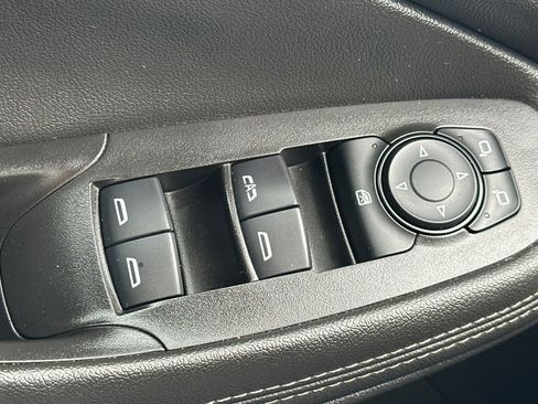 Used 2024 Buick Encore GX Preferred image 12