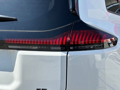 New 2026 Toyota RAV4 SE AWD/4WD image 33