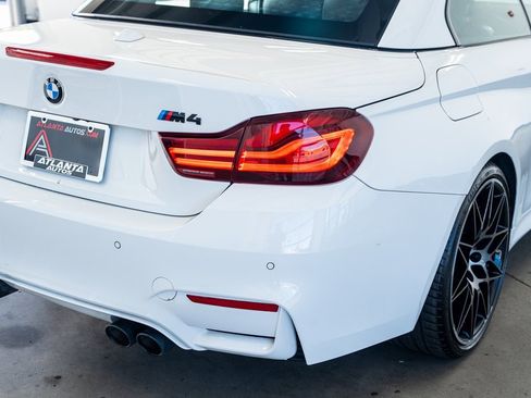 Used 2020 BMW M4 Convertible w/ Competition Package image 28
