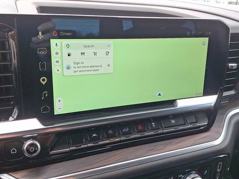 Used 2025 GMC Sierra 1500 SLT image 14