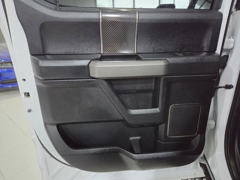 Used 2018 Ford F150 Raptor w/ Equipment Group 802A Luxury image 23