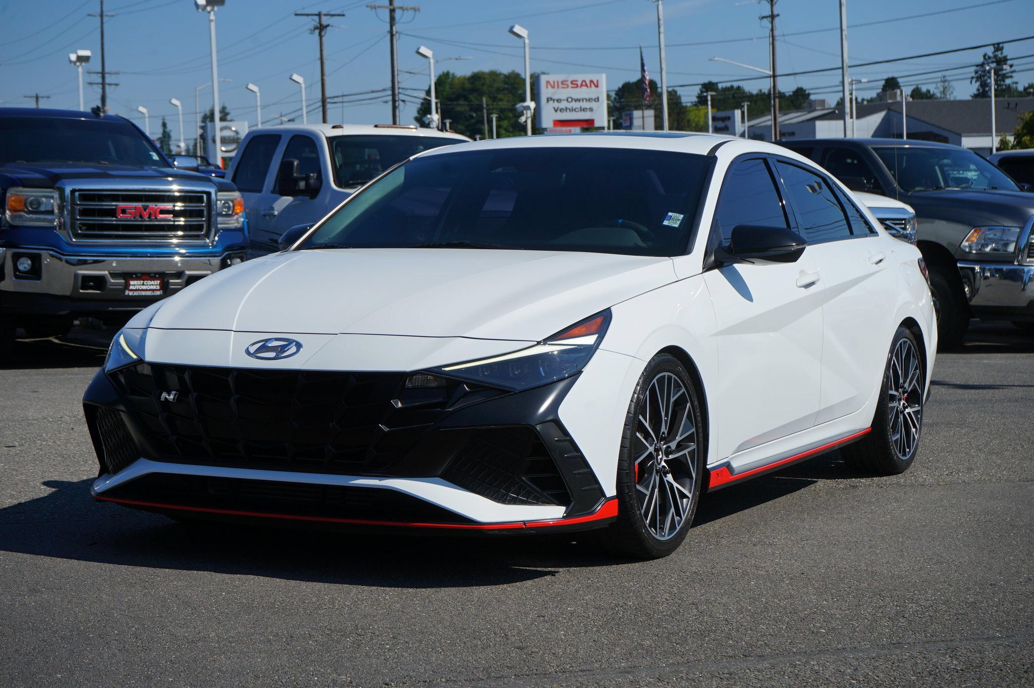 Used 2022 Hyundai Elantra N FWD image 1