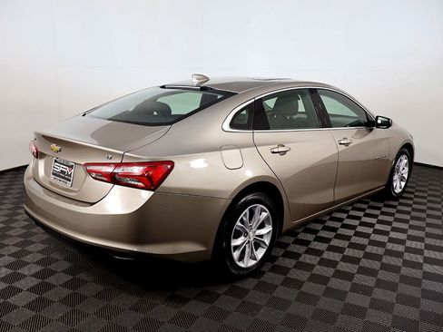 Used 2022 Chevrolet Malibu LT image 7