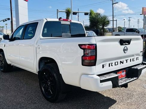 New 2026 Nissan Frontier SV image 10