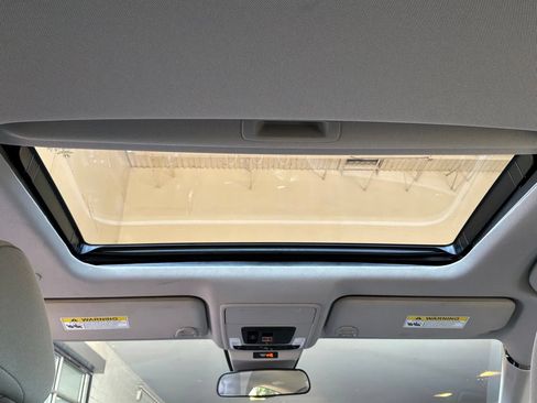 Used 2025 Honda Accord SE image 19