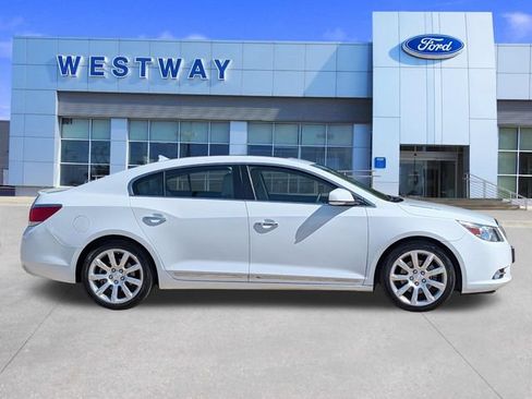 Used 2010 Buick LaCrosse CXS w/ Touring Package FWD image 2