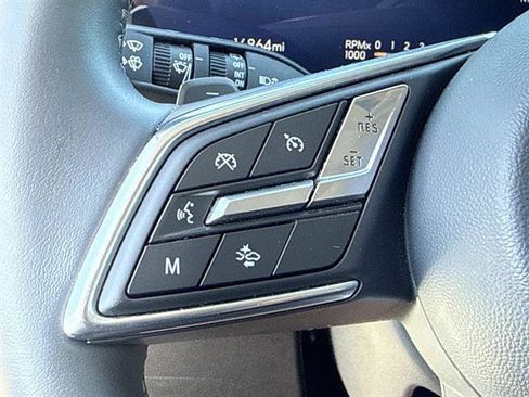 Used 2025 Buick Envision Avenir AWD/4WD image 29