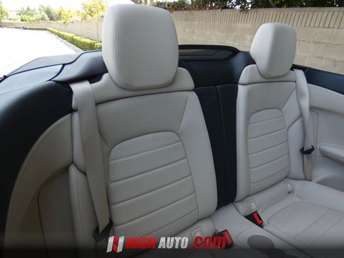 Used 2020 Mercedes-Benz C 300 Cabriolet image 40