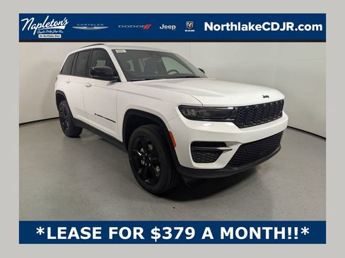New 2025 Jeep Grand Cherokee Altitude RWD image 1