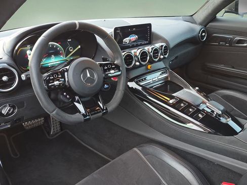 Used 2020 Mercedes-Benz AMG GT R image 37