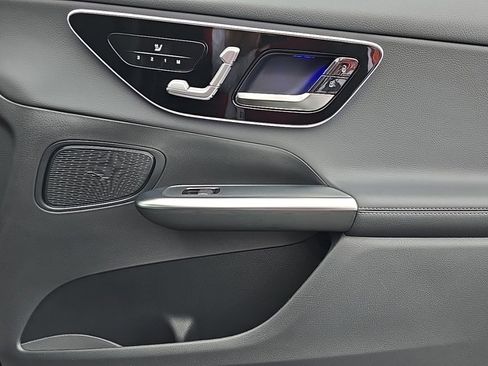 New 2026 Mercedes-Benz GLC 300 4MATIC image 34