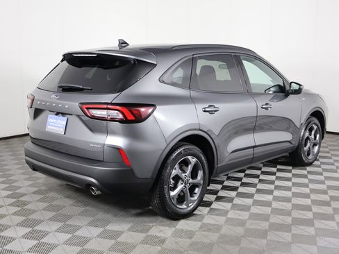 Used 2025 Ford Escape ST-Line Select image 6