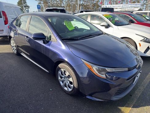 Used 2024 Toyota Corolla LE image 21