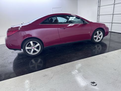 Used 2007 Pontiac G6 GT w/ Premium Package FWD image 16