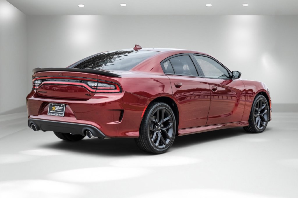 Used 2022 Dodge Charger R/T w/ Blacktop Package RWD image 6