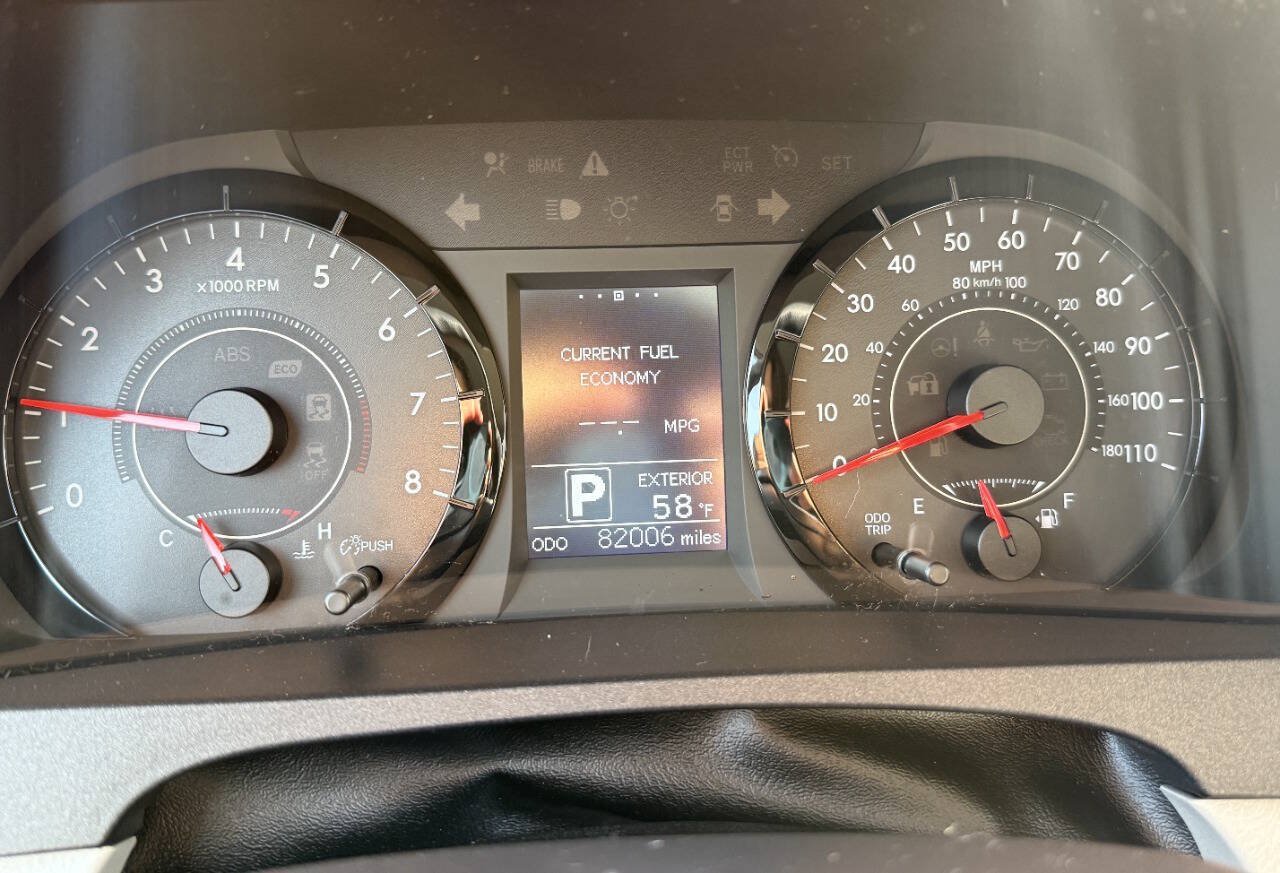 Used 2017 Toyota Sienna LE FWD image 30