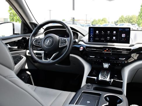 Used 2025 Acura MDX SH-AWD w/ Technology Package image 21