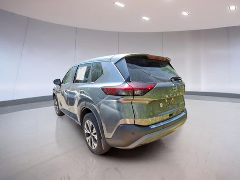 Used 2023 Nissan Rogue SV AWD/4WD image 3