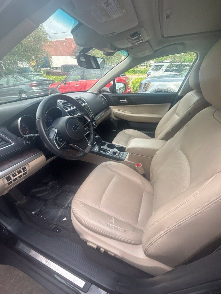 Used 2018 Subaru Outback 2.5i Limited AWD/4WD image 12