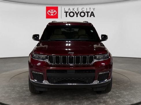 Used 2025 Jeep Grand Cherokee L Limited w/ Luxury Tech Group II RWD image 14