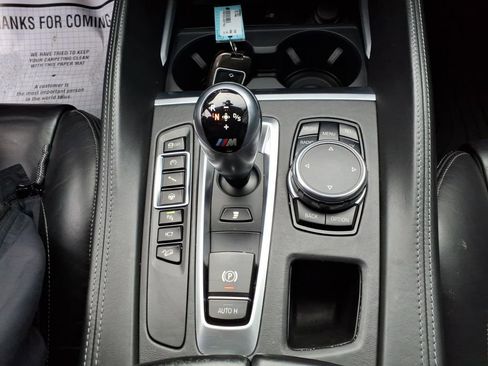 Used 2016 BMW X5 M image 25